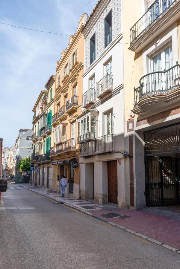 Urbe10 Carreteria Big Terrace Suite Malaga Bagian luar foto