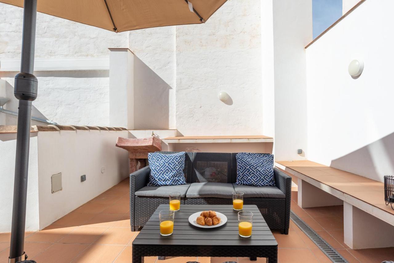 Urbe10 Carreteria Big Terrace Suite Malaga Bagian luar foto